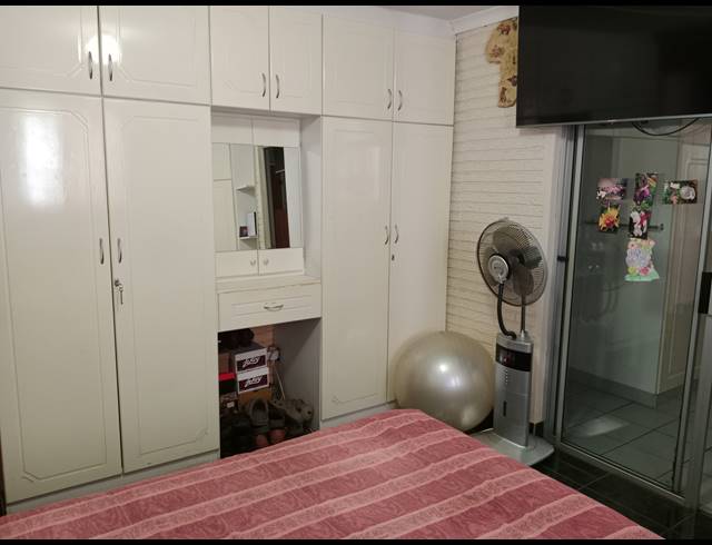 5 BEDROOM HOUSE FOR SALE IN BELFORT ESTATE